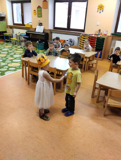 Elenka a Izabelka narozeniny